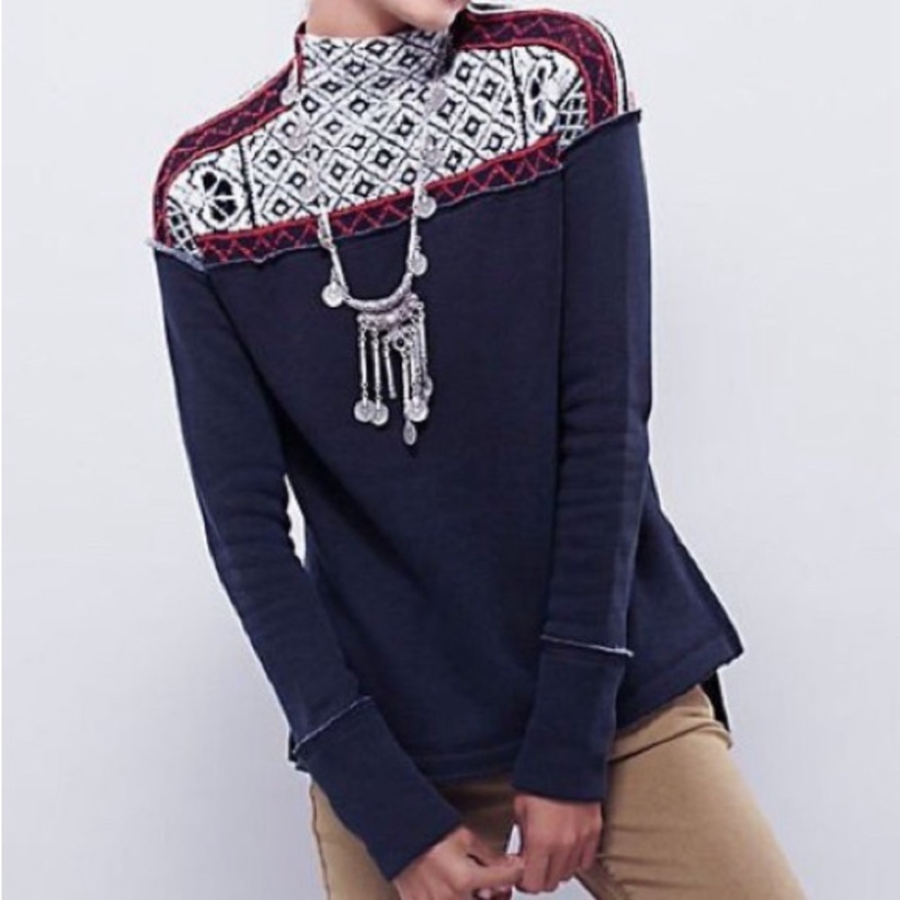 Free People‎ Snow Bunny Pullover